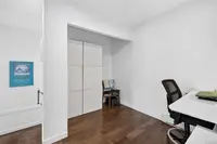 View 32