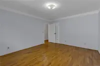 View 32
