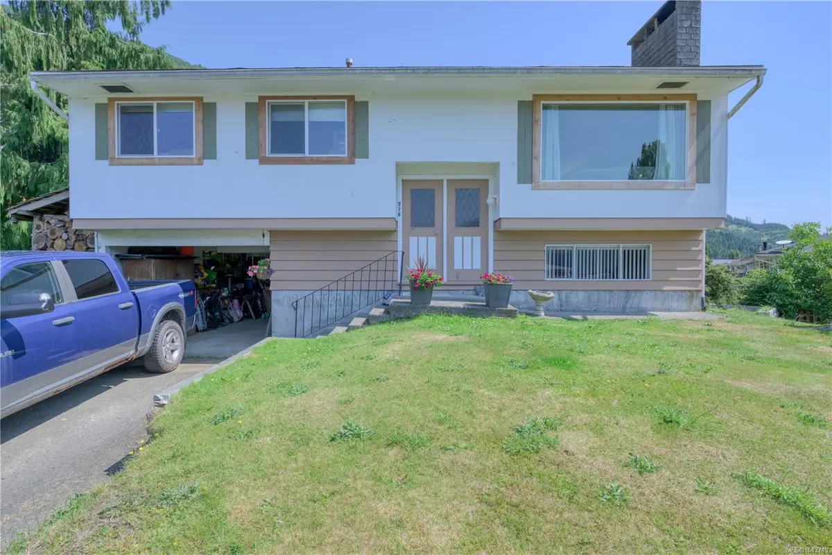 978 Rupert Ave, Port Alice BC V0N 2N0