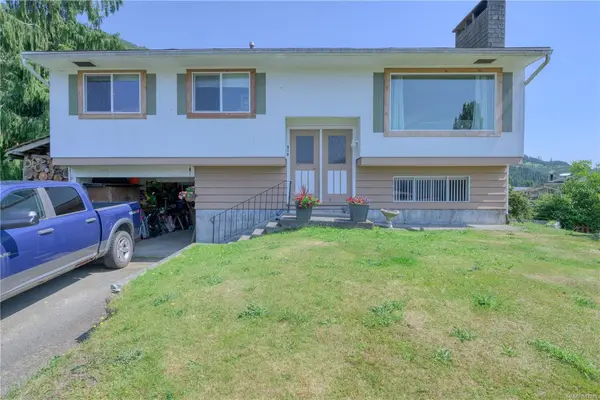 978 Rupert Ave, Port Alice BC V0N 2N0 - 3 bed, 2 bath property for sale in Port Alice