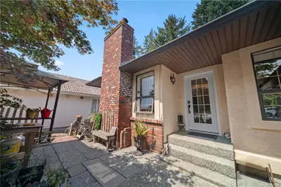 5334 Georgiaview Cres, Nanaimo BC V9T 5Z7