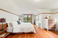 View 32