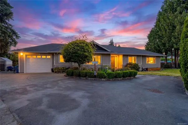 2964 Pickford Rd, Colwood BC V9B 2K7 - 3 bed, 2.0 bath in Colwood