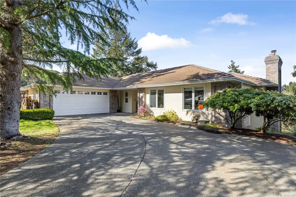 3541 Shelby Lane, Nanoose Bay BC V9P 9J8