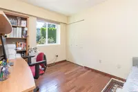 View 25