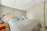 View 10