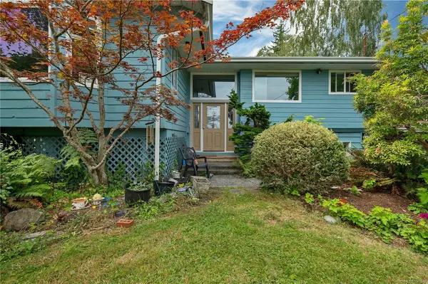 4068 Barclay Rd, Campbell River BC V9W 4Y6 - 4 bed, 2.0 bath in Campbell River