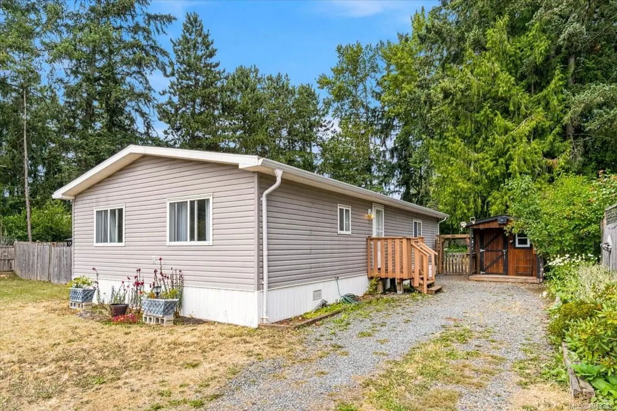2294 Gould Rd W, Nanaimo BC V9X 1W9