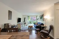 View 16