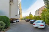 View 24