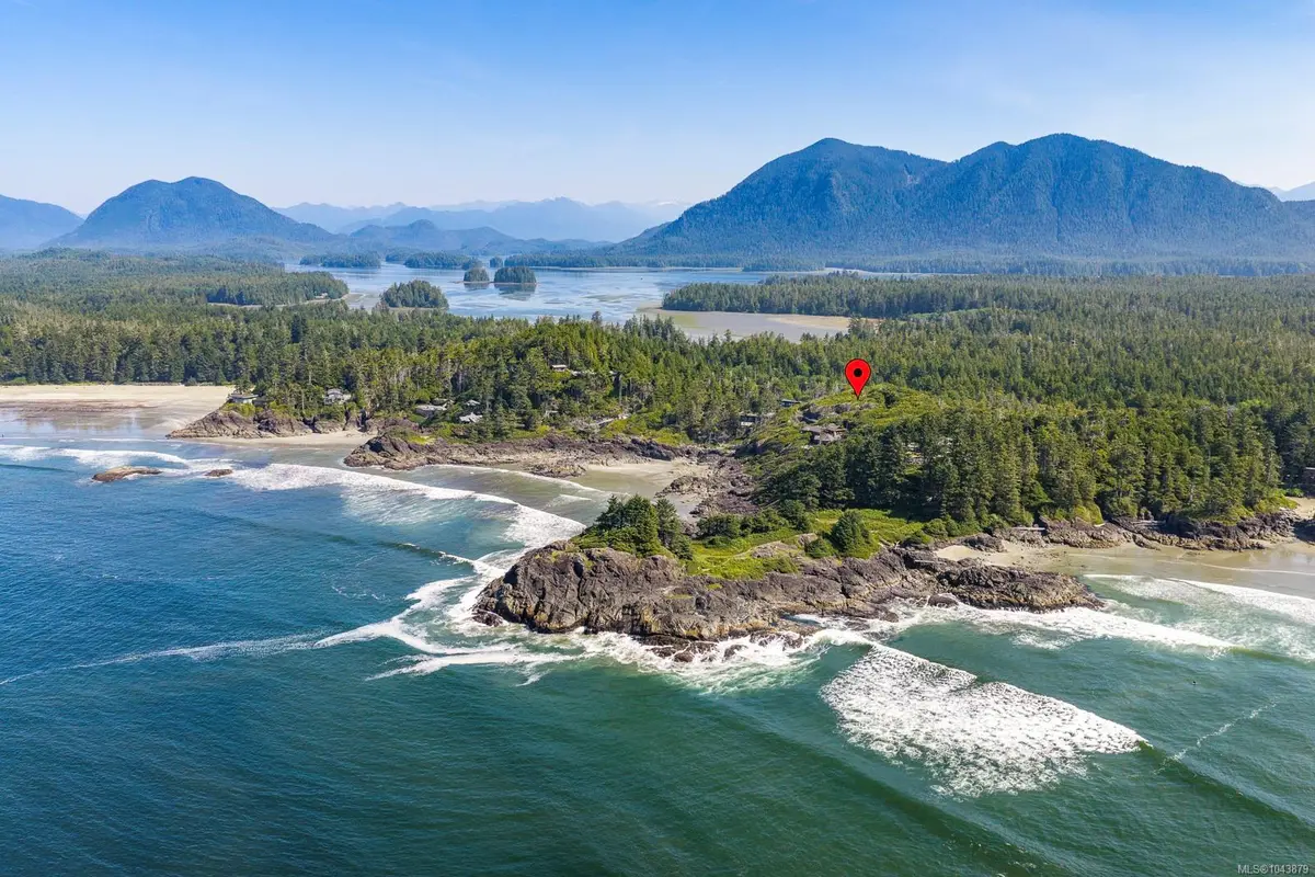 885 Moser Pl, Tofino BC V0R 2Z0