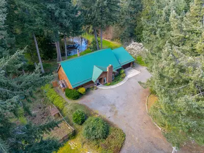 3035 Wild Rose Blvd, Nanoose Bay BC V9P 9E4