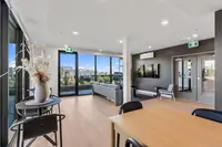 View 18