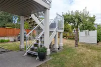 View 32
