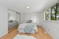 View 10