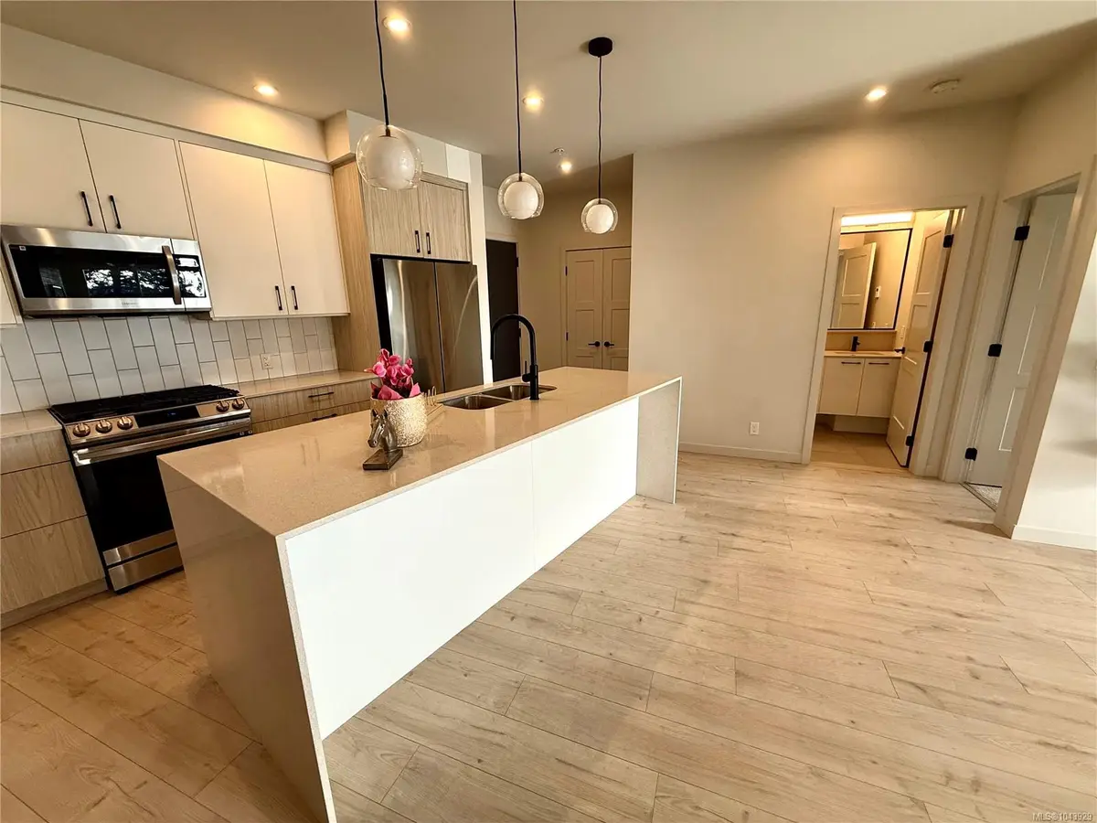 958 Pharoah Mews #110, Langford BC V9B 7A1