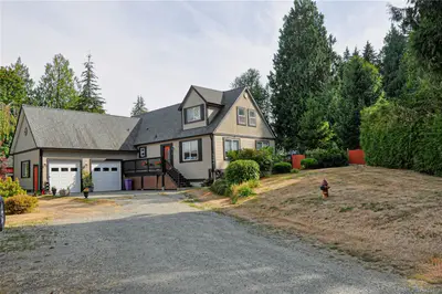 4394 Telegraph Rd, Cowichan Bay BC V0R 1N2