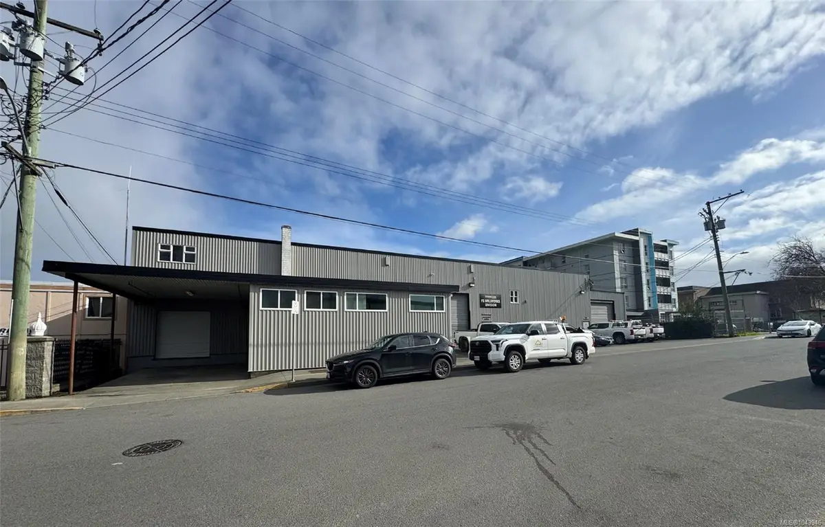 484 Cecelia Rd #Office, Victoria BC V8T 4T5