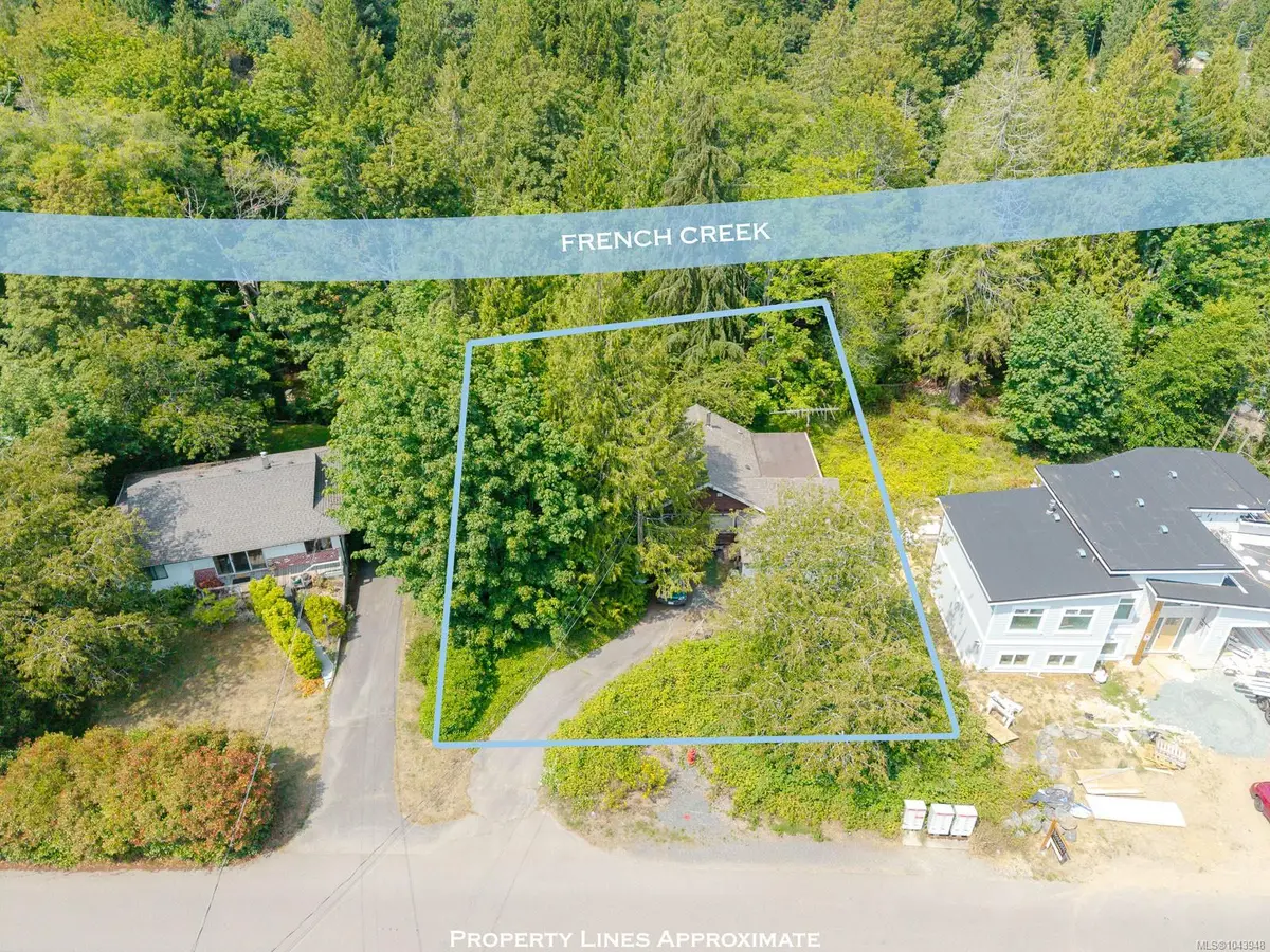 1319 Lee Rd, Parksville BC V9P 1Y9