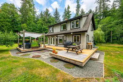 7003 River Ave N, Courtenay BC V9N 1N5
