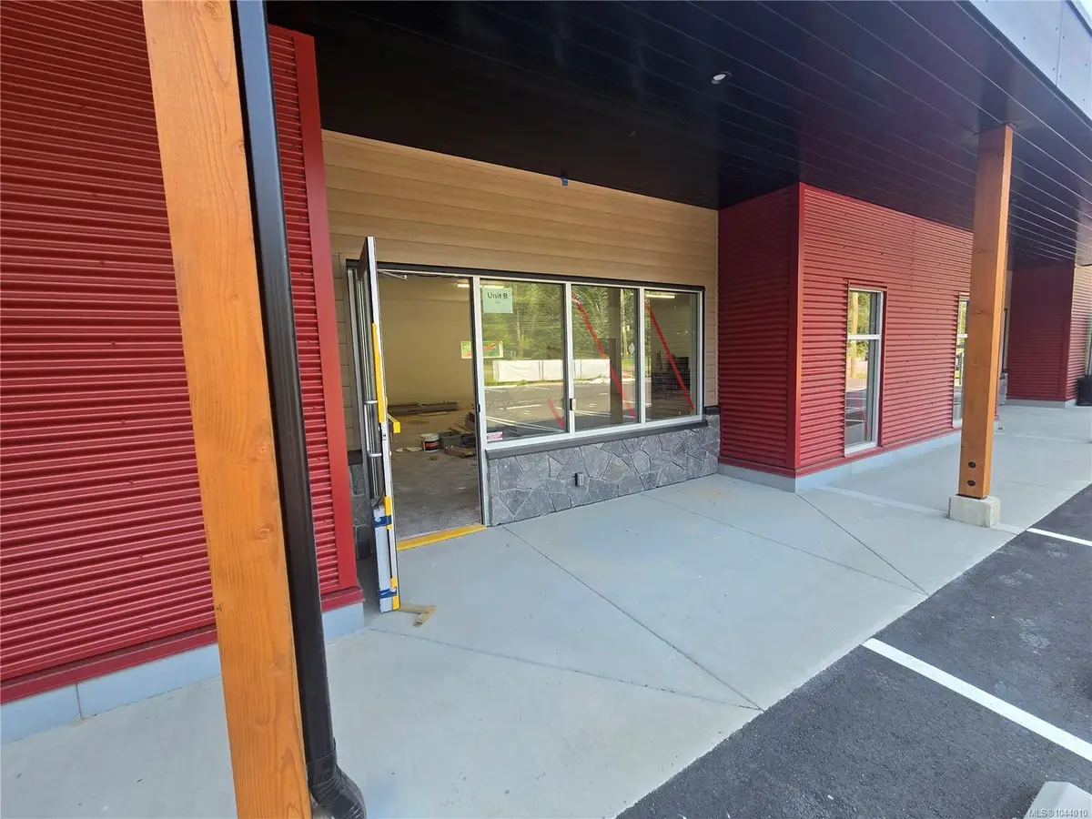 2054 Endall Rd, Black Creek BC V9J 1G7