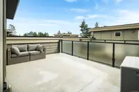 View 16