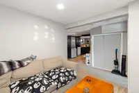 View 32