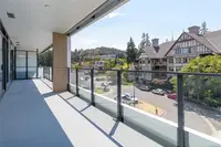 View 33