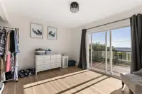 View 24