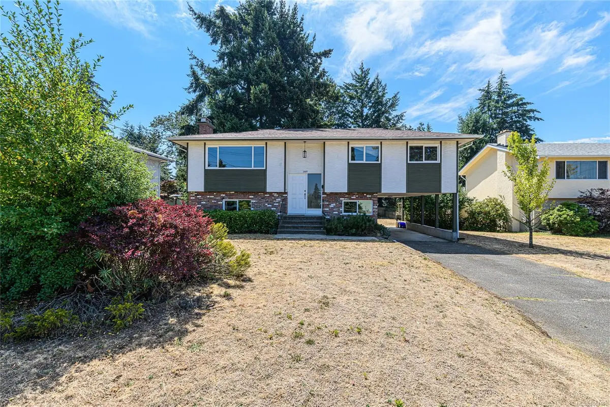 2401 Bette Dr, Colwood BC V9B 4N1