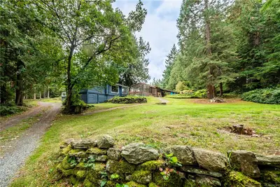 336 Hemlock Ave, Gabriola Island BC V0R 1X1
