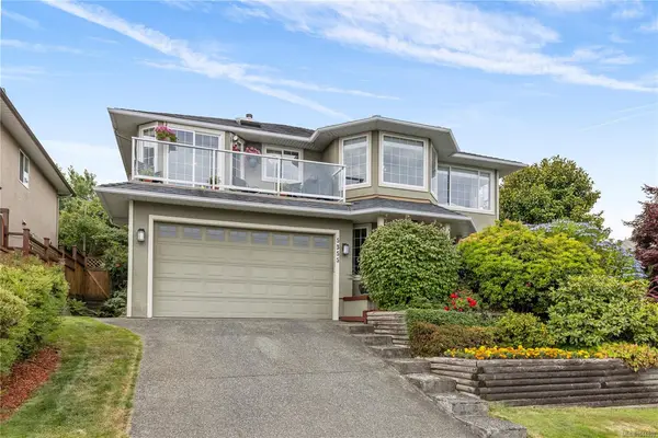5355 Highridge Pl, Nanaimo BC V9T 5Z8 - 4 bed, 3.0 bath in Nanaimo