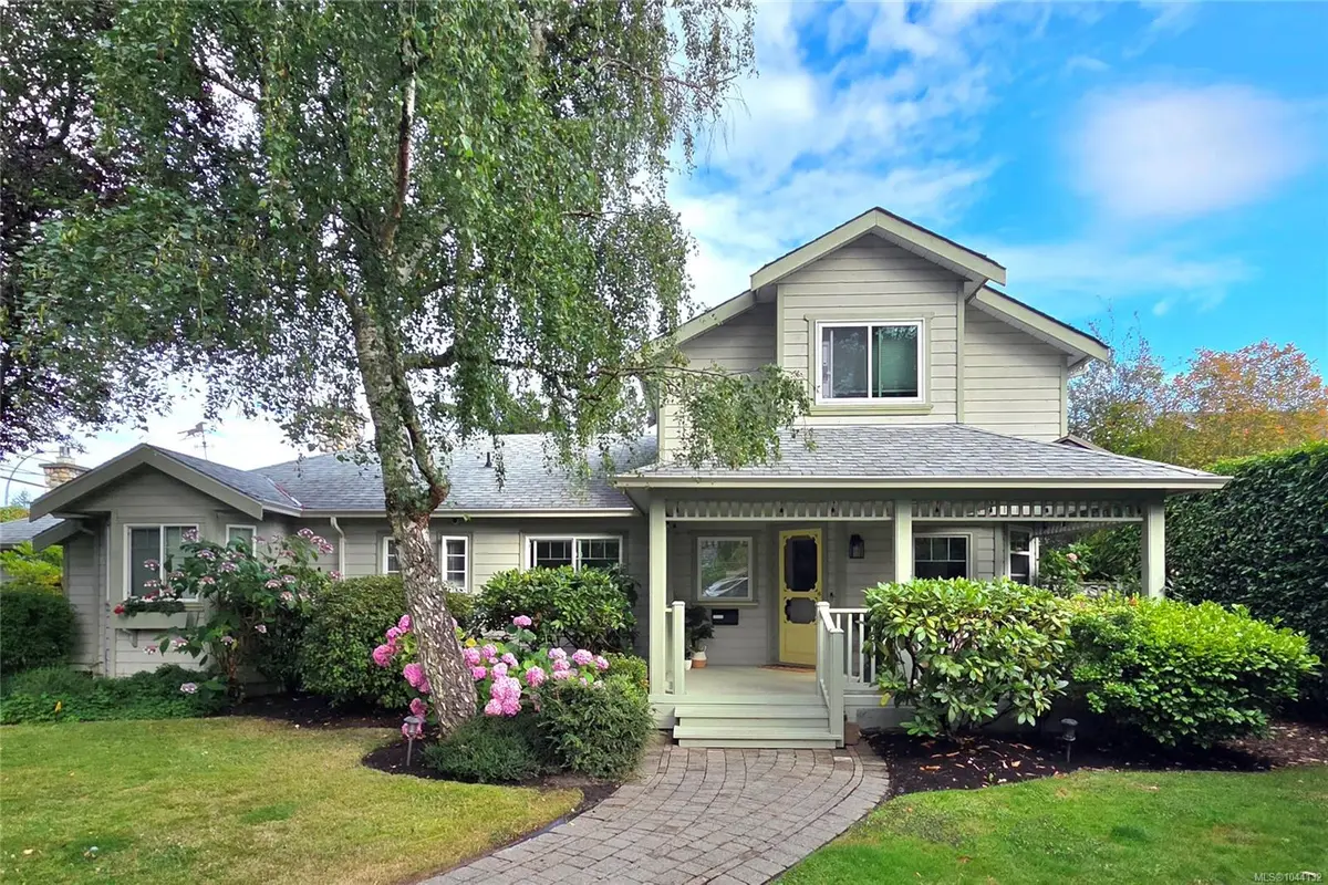 3935 SCOLTON Rd, Saanich BC V8N 4E1