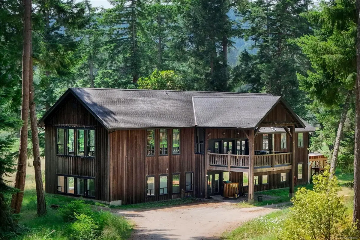 1710 North End Rd, Salt Spring BC V8K 1C6