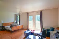 View 25