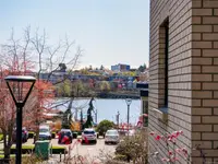View 24