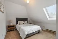 View 16