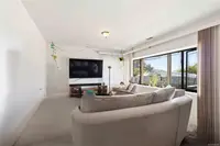 View 33