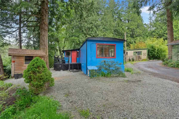 104 Horel Rd W #11, Salt Spring BC V8K 2A3 - 3 bed, 1 bath property for sale in Salt Spring