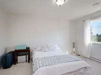 View 10