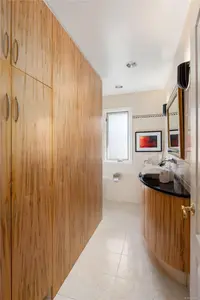 View 24