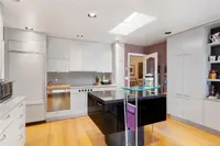 View 19