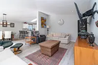 View 16