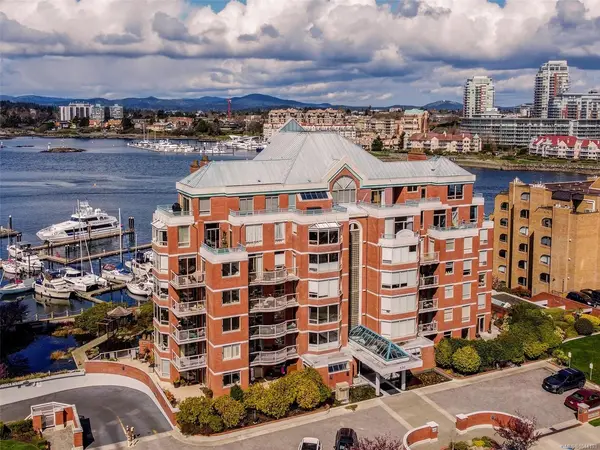 636 Montreal St #101, Victoria BC V8V 4Y1 - 1 bed, 2.0 bath in Victoria