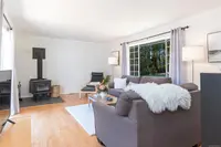 View 16