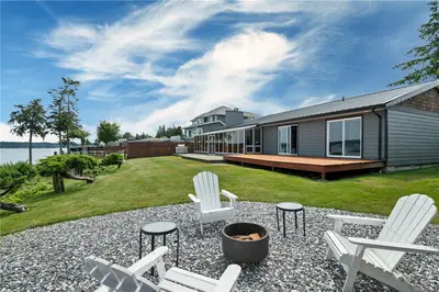 4675 Discovery Dr, Campbell River BC V9W 4Y1