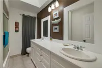 View 10