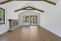 View 10