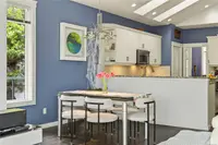View 32