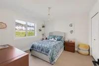 View 32